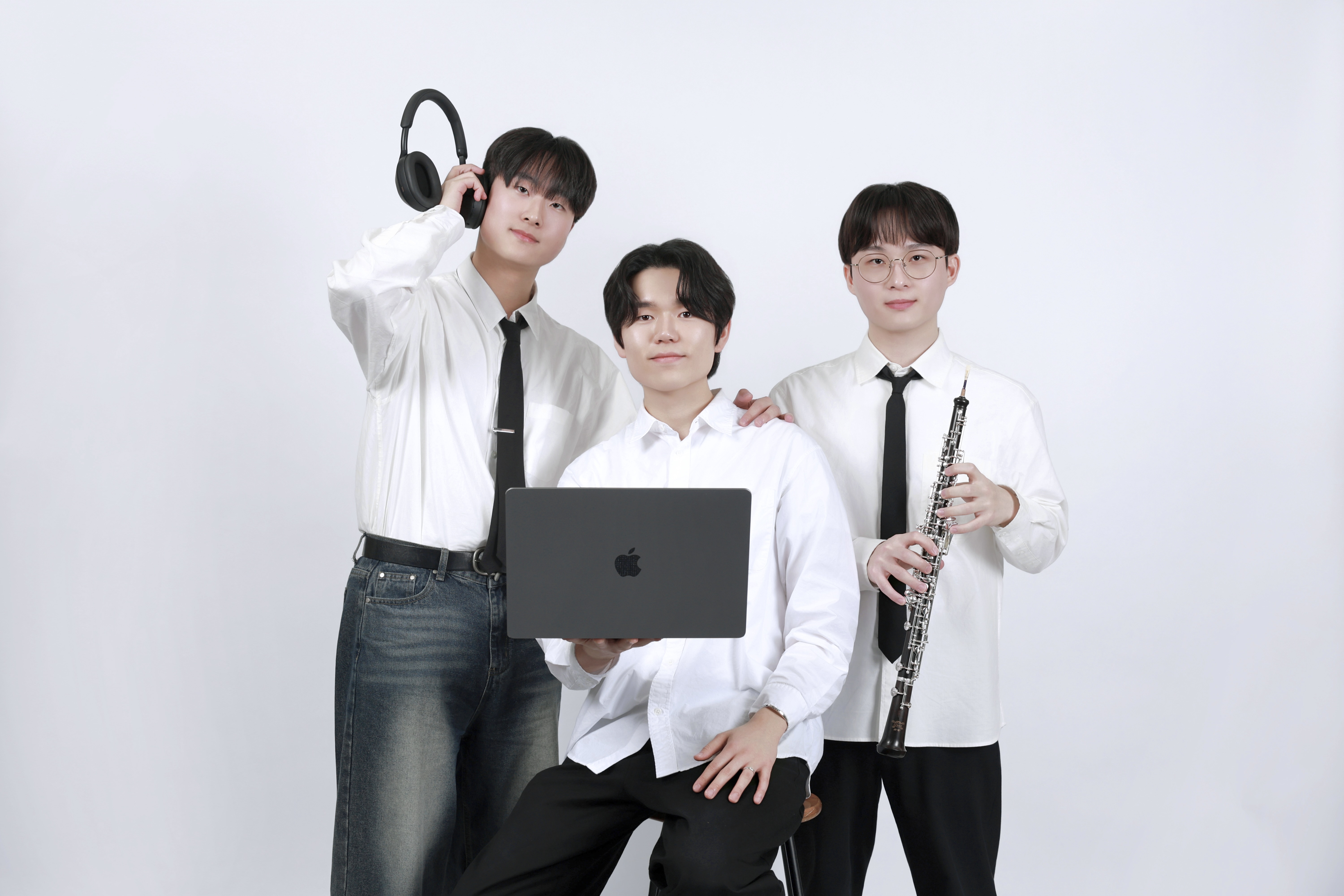 뚜띠 단체 사진
